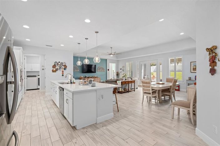 Image No.9-4 Bed House for sale