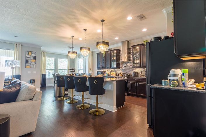 Image No.4-4 Bed House for sale