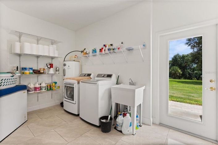 Image No.27-4 Bed House for sale