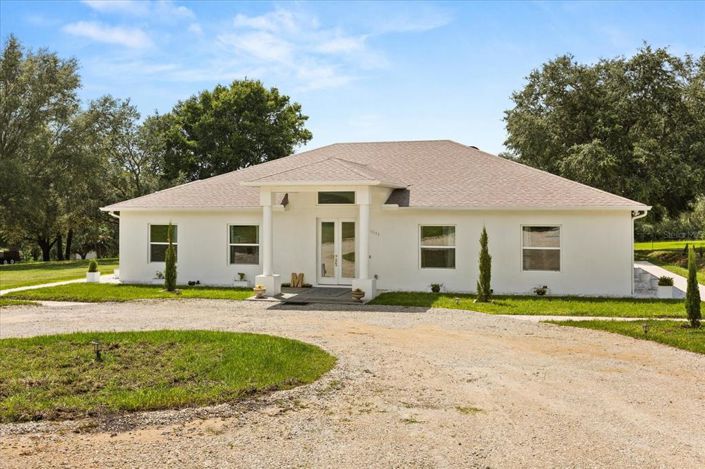 Image No.3-4 Bed House for sale