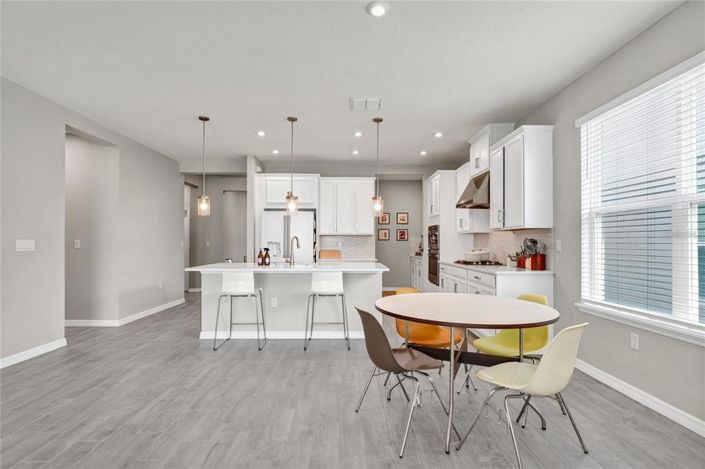 Image No.14-4 Bed House for sale