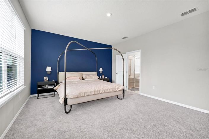 Image No.23-4 Bed House for sale