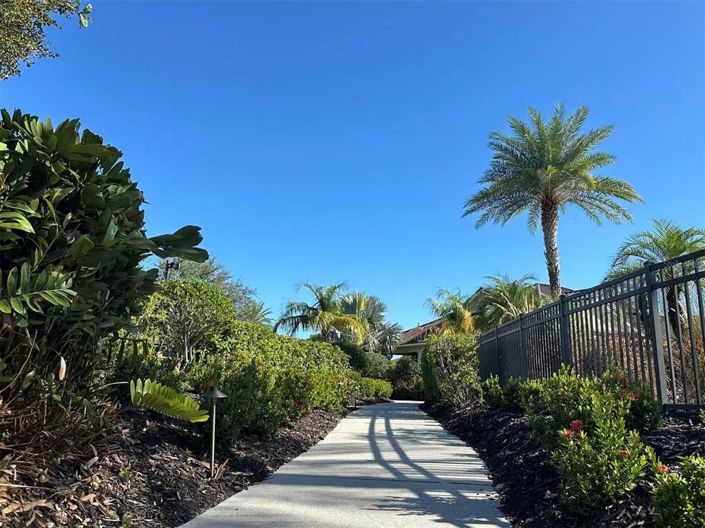 Image No.38-4 Bed House for sale