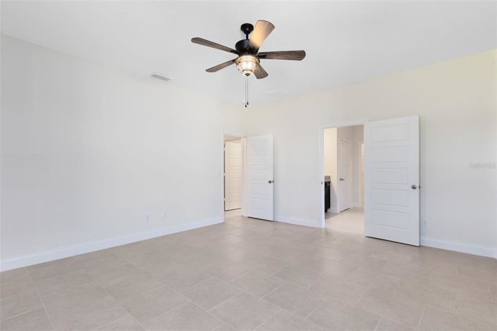 Image No.14-5 Bed House for sale