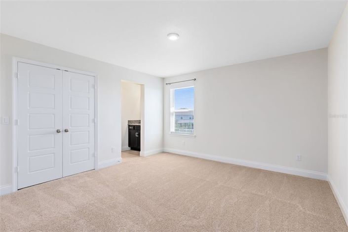 Image No.20-5 Bed House for sale