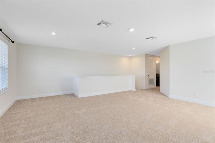 Image No.25-5 Bed House for sale