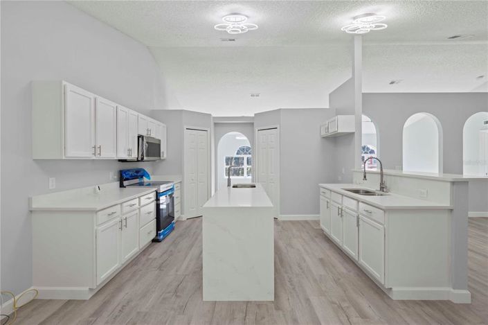 Image No.3-3 Bed House for sale