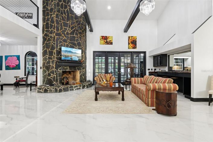 Image No.16-4 Bed House for sale