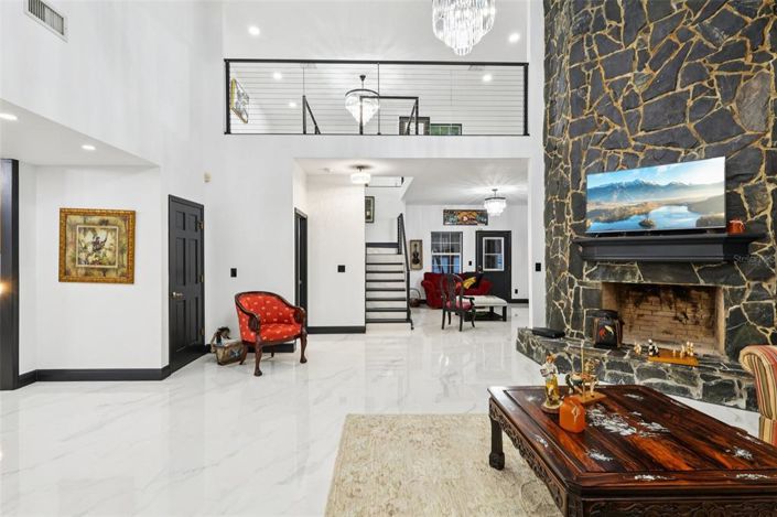 Image No.18-4 Bed House for sale