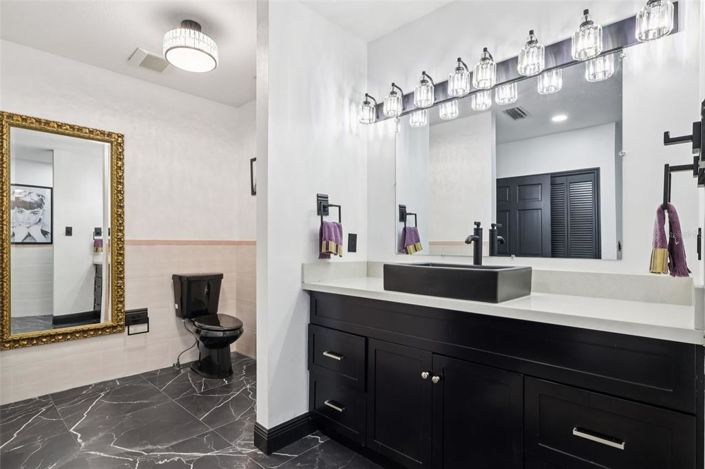 Image No.35-4 Bed House for sale