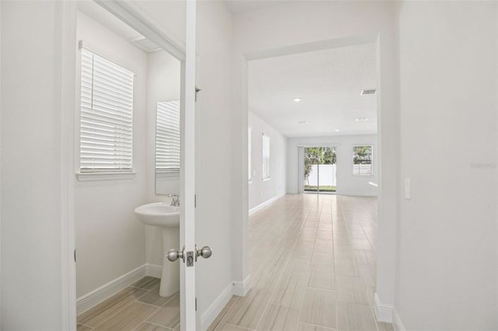 Image No.6-Maison de ville de 4 chambres à vendre à Saint John