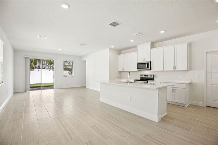 Image No.8-Maison de ville de 4 chambres à vendre à Saint John