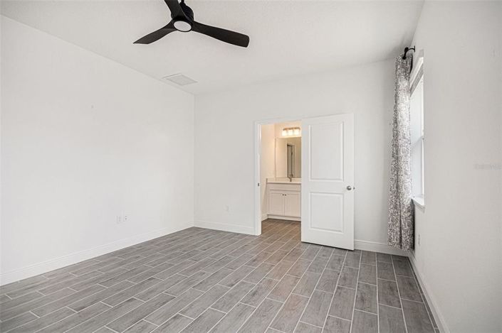 Image No.22-4 Bed House for sale