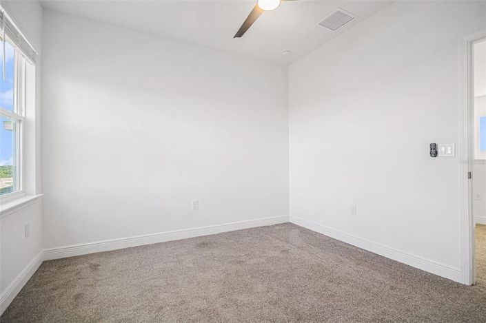 Image No.25-4 Bed House for sale