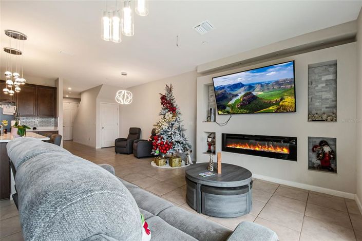 Image No.21-3 Bed Townhouse for sale