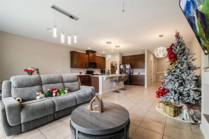 Image No.24-3 Bed Townhouse for sale