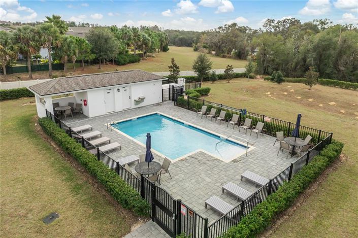 Image No.55-3 Bed Townhouse for sale