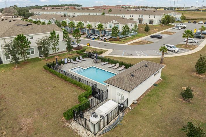 Image No.57-3 Bed Townhouse for sale