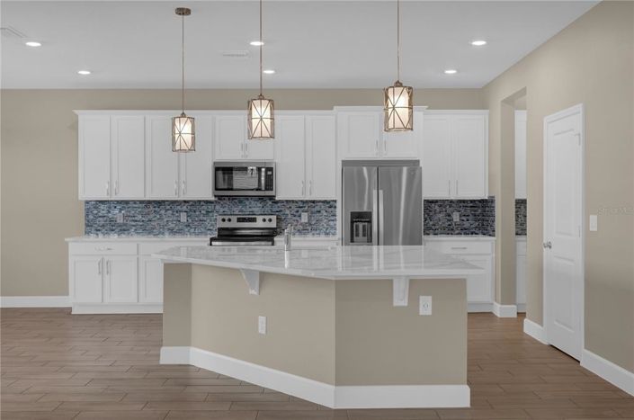 Image No.18-5 Bed House for sale