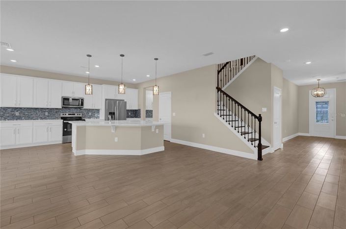 Image No.19-5 Bed House for sale