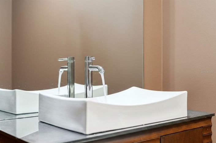 Image No.32-3 Bed House for sale