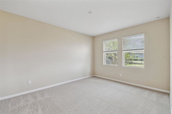 Image No.26-4 Bed House for sale