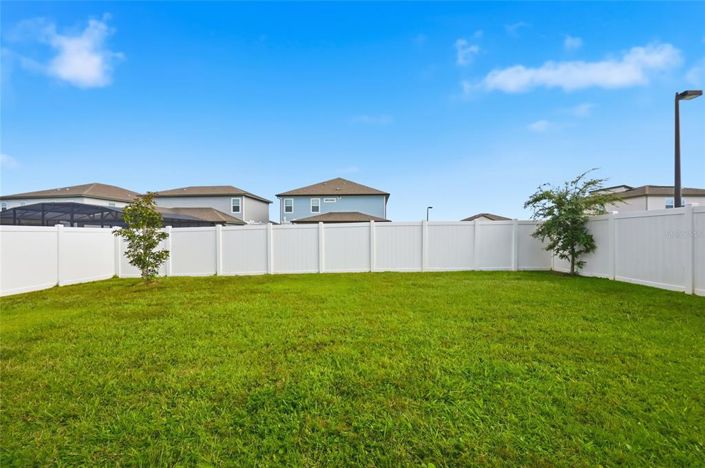 Image No.10-5 Bed House for sale