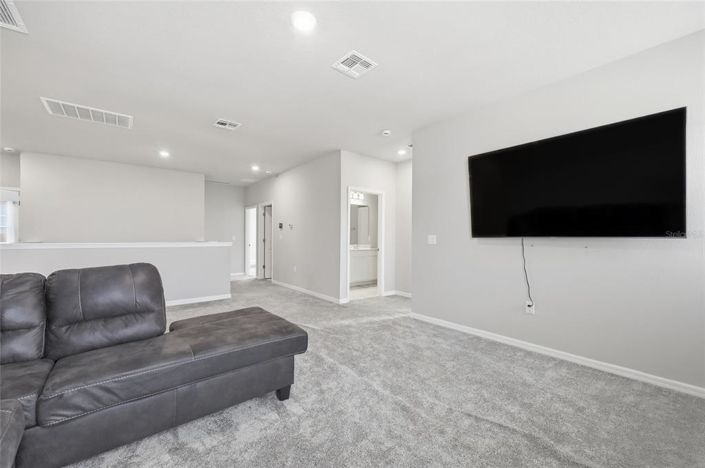 Image No.36-5 Bed House for sale