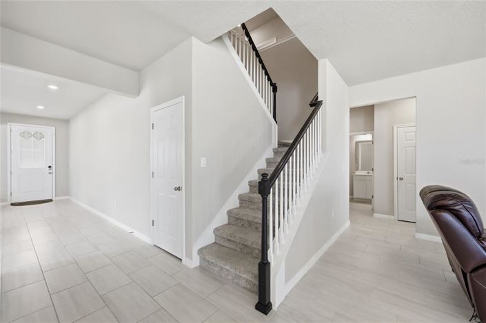 Image No.42-5 Bed House for sale