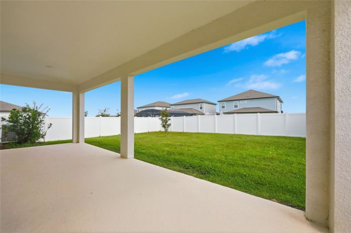 Image No.6-5 Bed House for sale