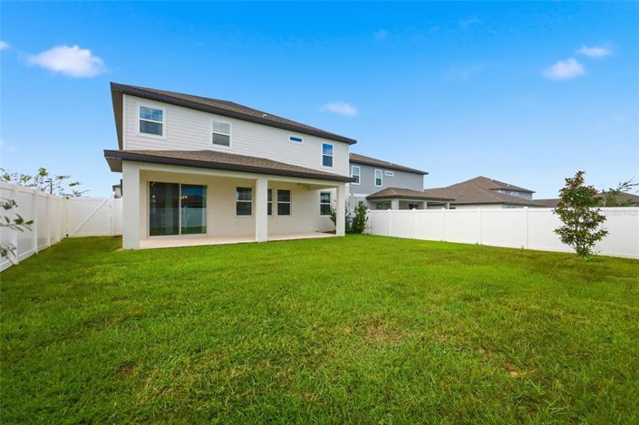 Image No.9-5 Bed House for sale