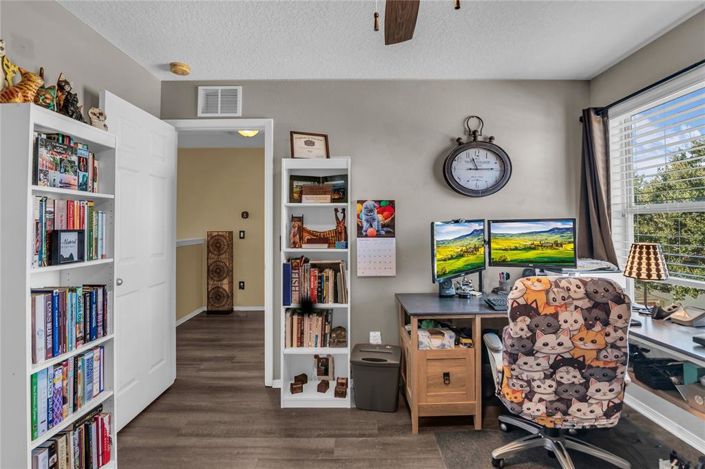 Image No.35-4 Bed House for sale