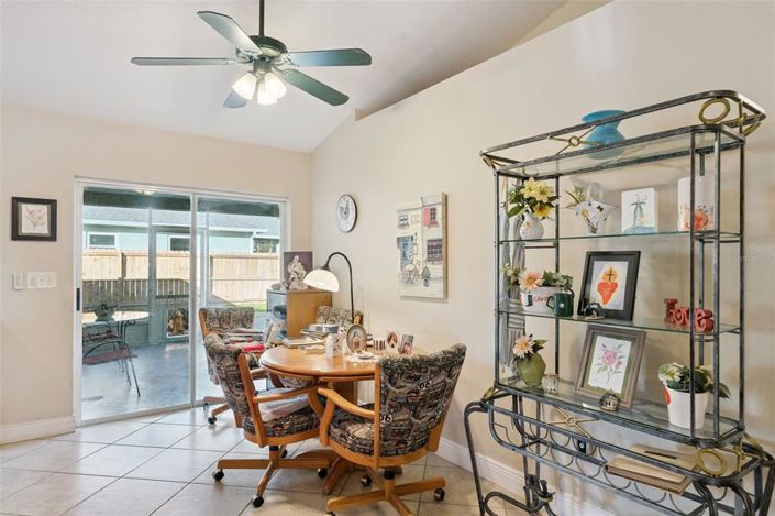 Image No.14-4 Bed House for sale