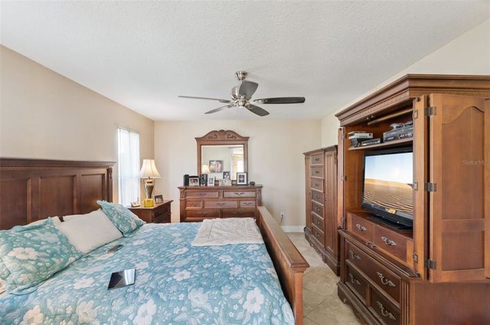 Image No.21-4 Bed House for sale