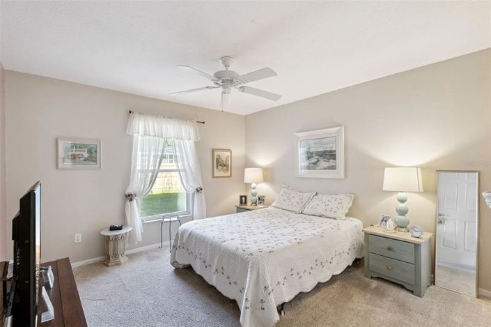 Image No.22-4 Bed House for sale