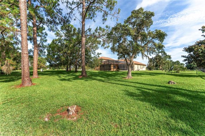 Image No.17-5 Bed House for sale