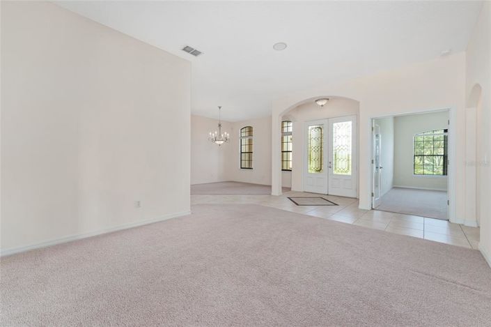 Image No.21-5 Bed House for sale