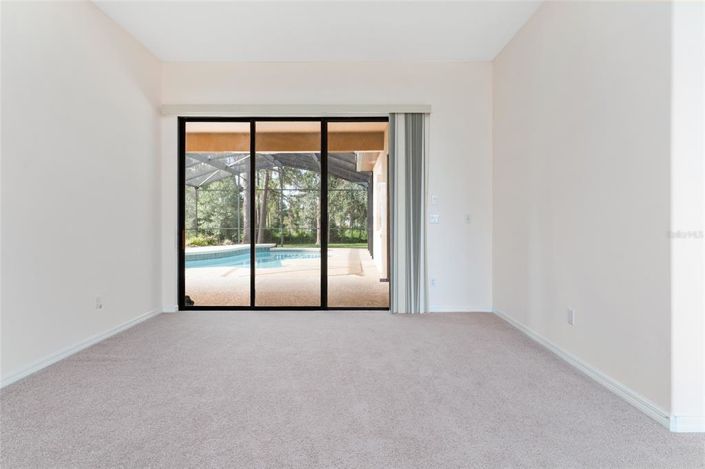 Image No.23-5 Bed House for sale