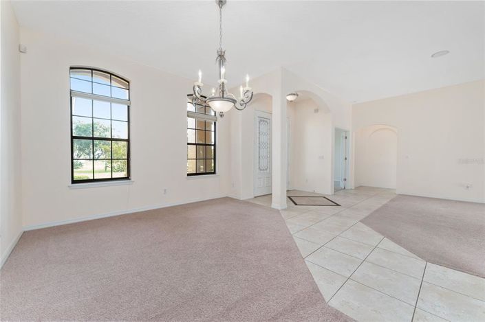 Image No.26-5 Bed House for sale