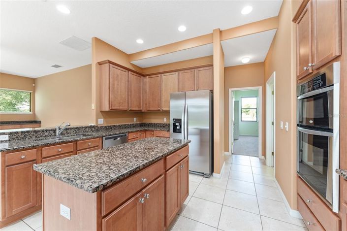 Image No.47-5 Bed House for sale