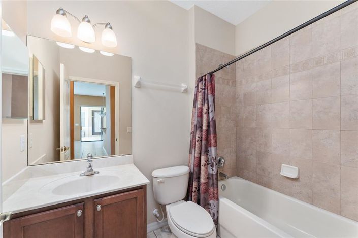 Image No.60-5 Bed House for sale