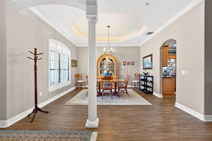 Image No.14-5 Bed House for sale