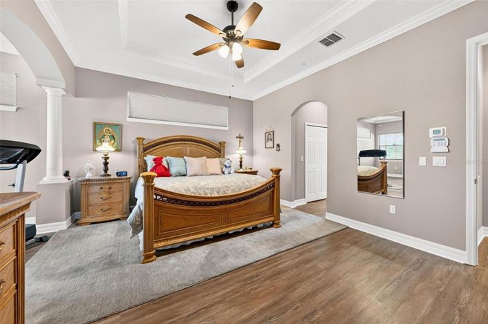 Image No.16-5 Bed House for sale