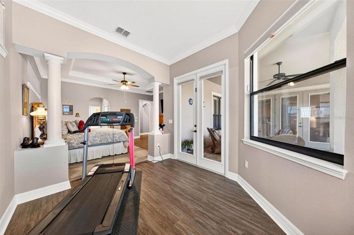 Image No.18-5 Bed House for sale