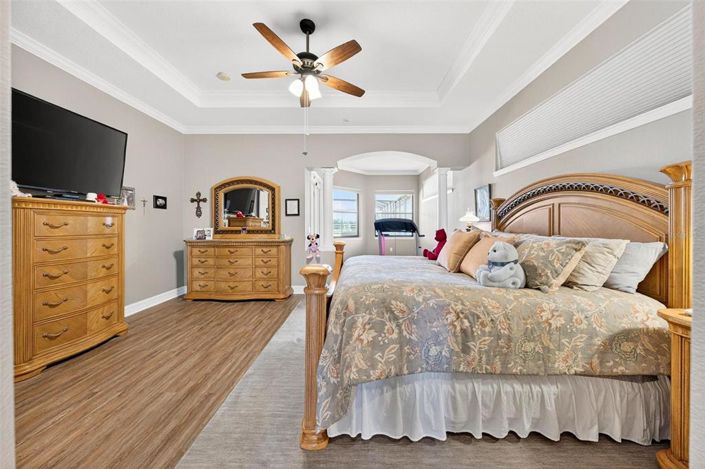 Image No.19-5 Bed House for sale