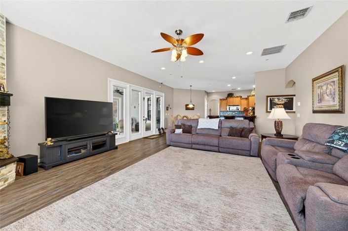 Image No.49-5 Bed House for sale