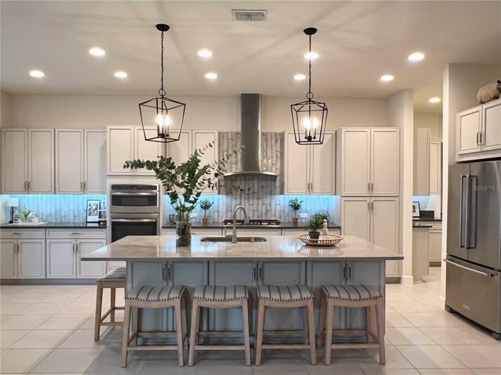 Image No.6-2 Bed House for sale