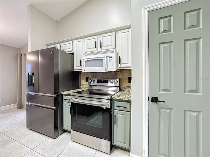 Image No.9-3 Bed House for sale