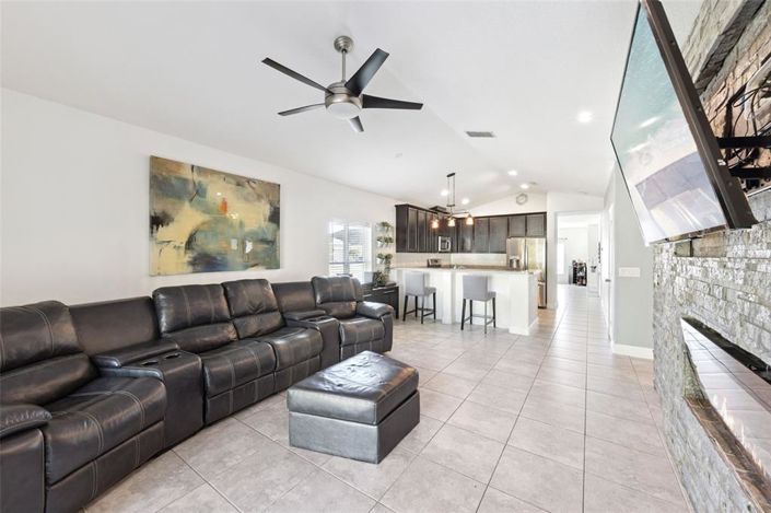 Image No.12-Maison de 4 chambres à vendre à Saint John