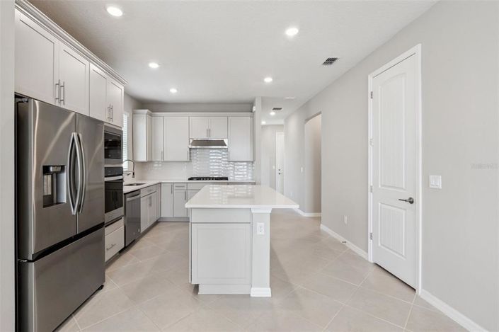 Image No.12-3 Bed House for sale